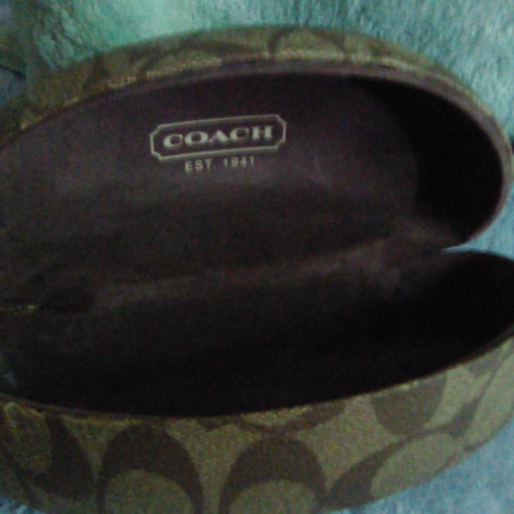 Coach shield sunglasses - Picture 7 of 11